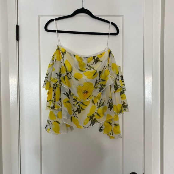 PrettyLittleThing exclusive top on Asos - Picture 6 of 14